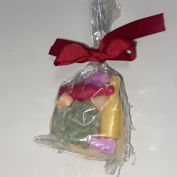 Handcrafted mystery wax sets. Includes various shapes and colors. - Picture 2 of 13